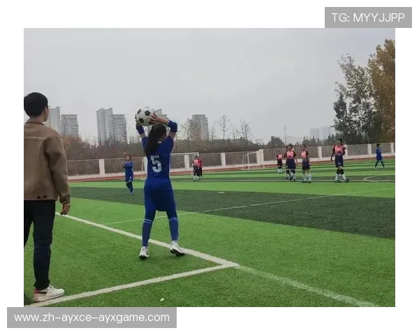 足球比赛中的场地适应与技术执行